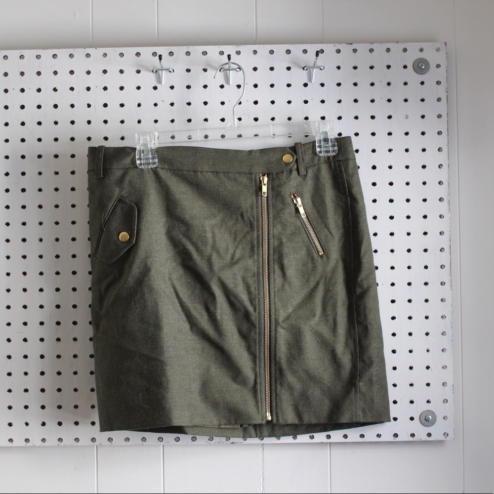 J. Crew olive green wool skirt size 6